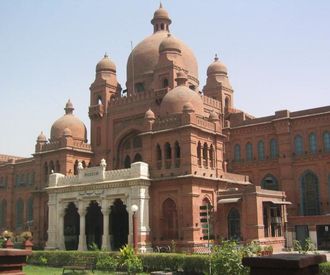 Resultado de imagen de El Museo de Lahore